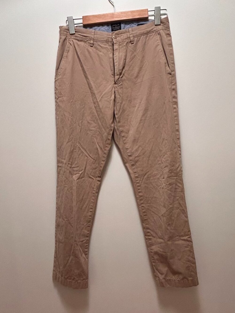 J.Crew The Sutton summer weight chino / khaki, 30 x 30,